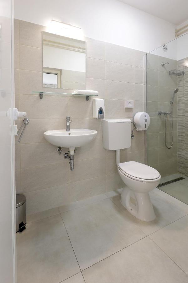 Rijeka Budget Rooms Екстер'єр фото
